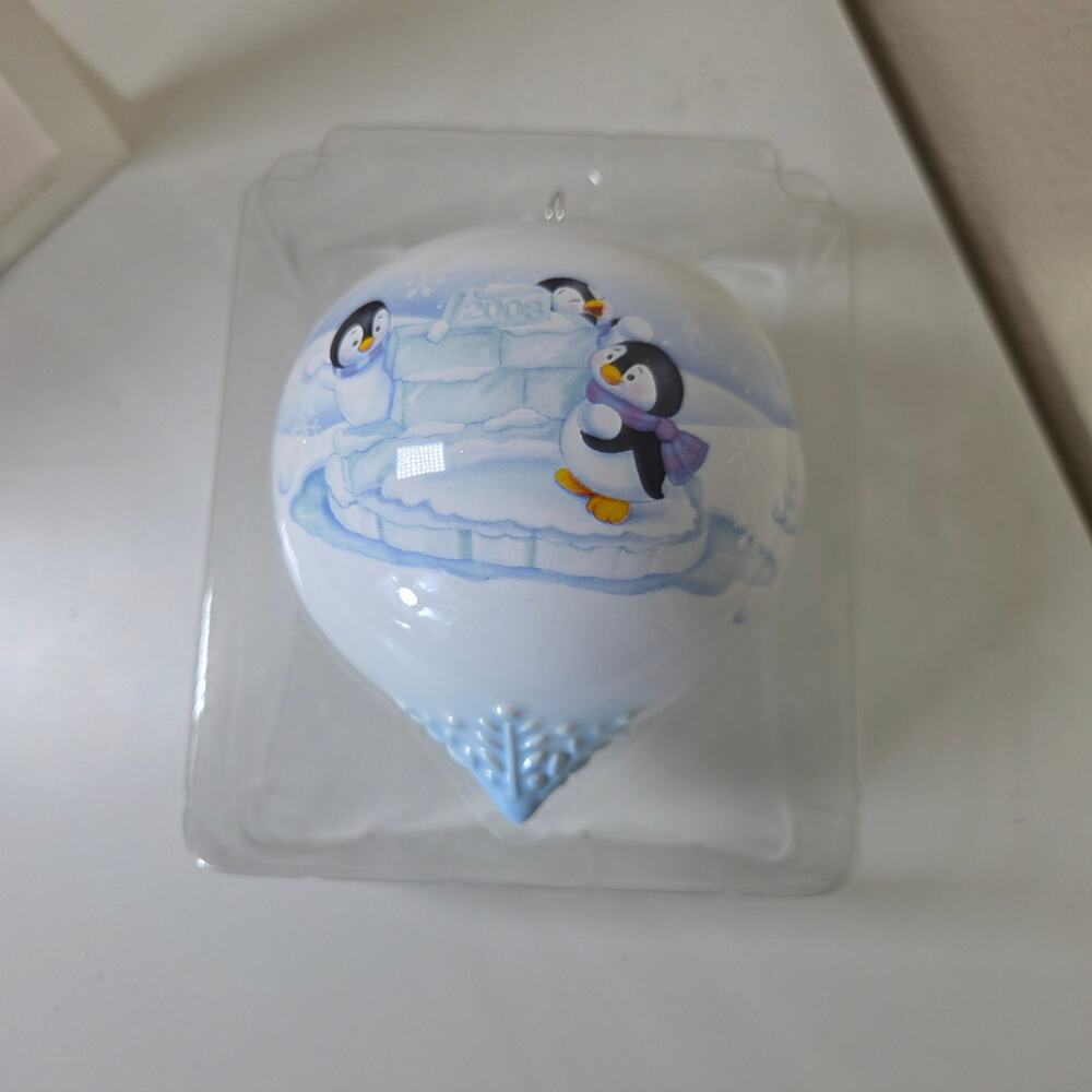 Hallmark Keepsake 2008 Having a Snowball Ceramic Christmas Ornament Penguins - Picture 2 of 5